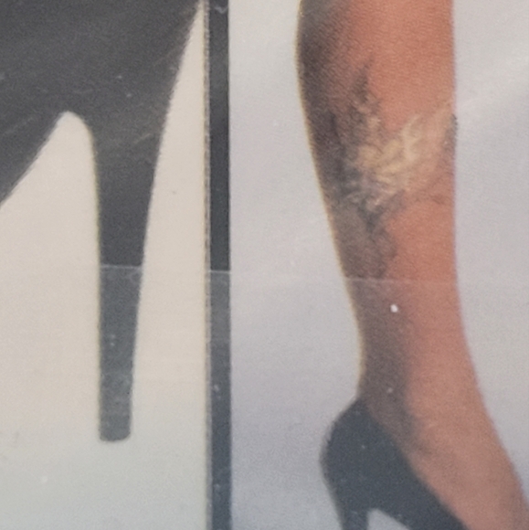 Ed Hardy Tattoo Sheer Hosiery in Tatu Print, BNWT, Sizes S and M - Picture 5 of 5